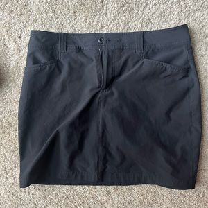 Athletic short